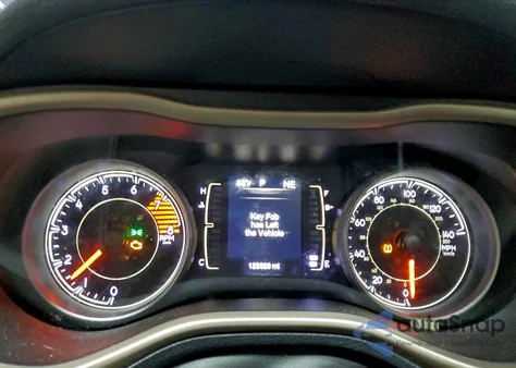 2017 Jeep Cherokee Latitude z USA, uszkodzony, nr VIN 1C4PJMCS3HW575668